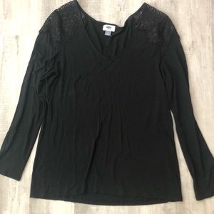 Old Navy long sleeve black top w/ ruffle shoulders